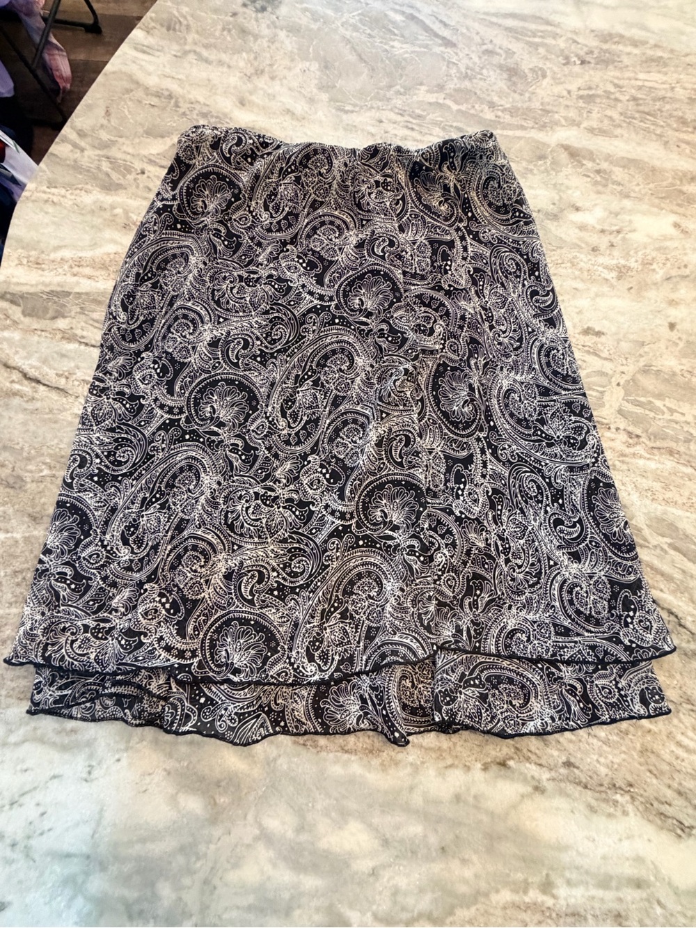 Notations Petite PL Black White Paisley Layered Midi Skirt Elastic Waist